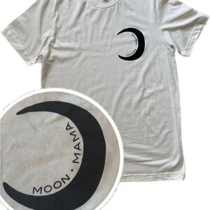 🍂CLEAROUT NWOT Moon Mama Graphic Tee